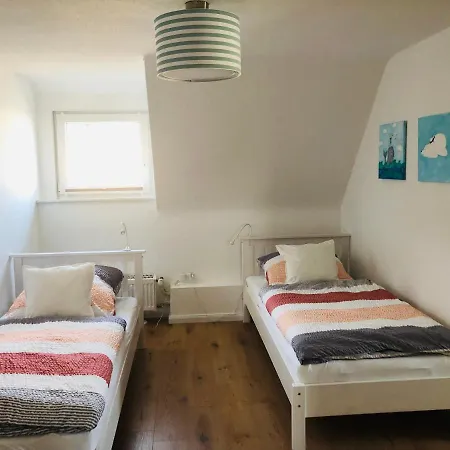 Luetje Perle 분스토트