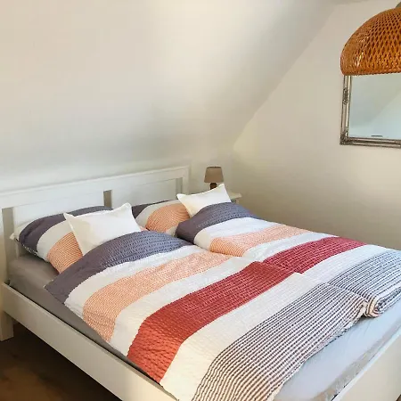 Luetje Perle * 분스토트